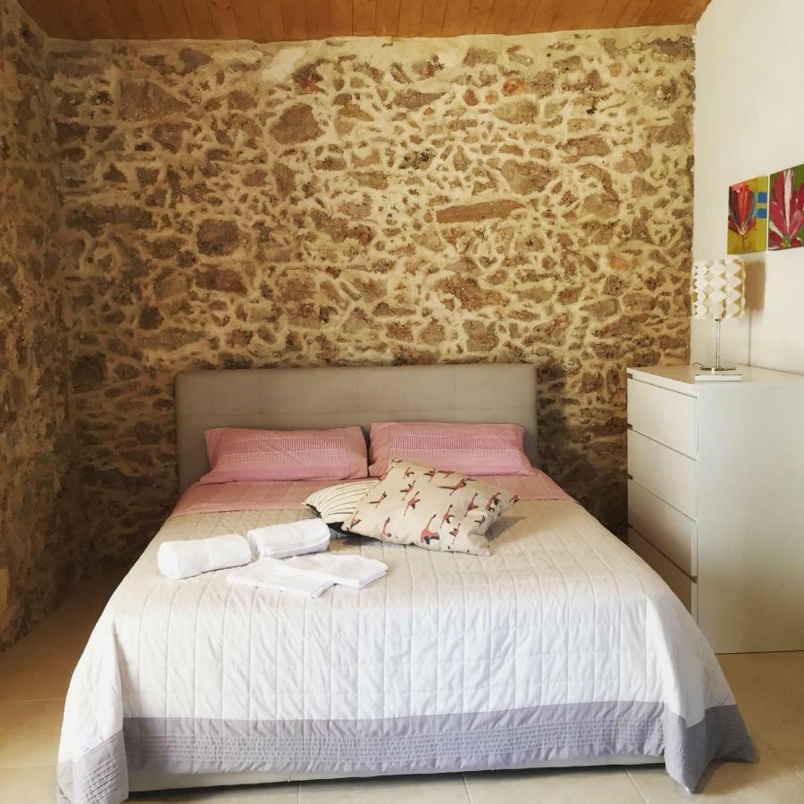 マルツァメミ Casa Le Gebbieヴィラ エクステリア 写真